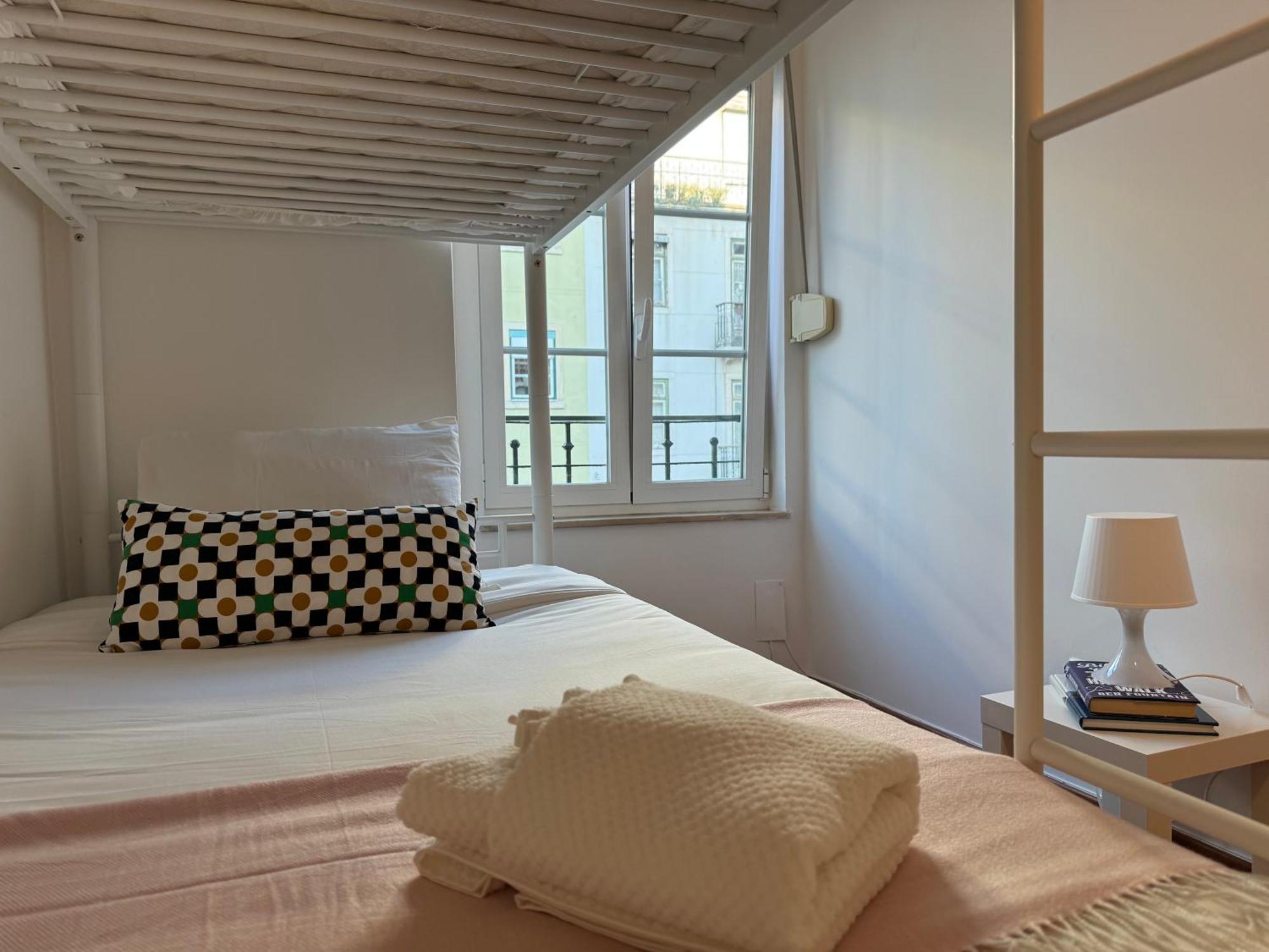 Rooms In Arroios ลิสบอน ภายนอก รูปภาพ