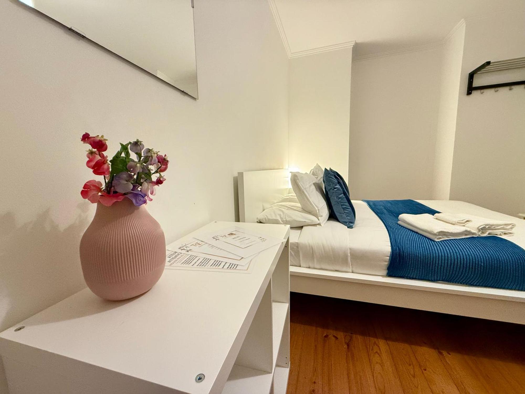 Rooms In Arroios ลิสบอน ภายนอก รูปภาพ