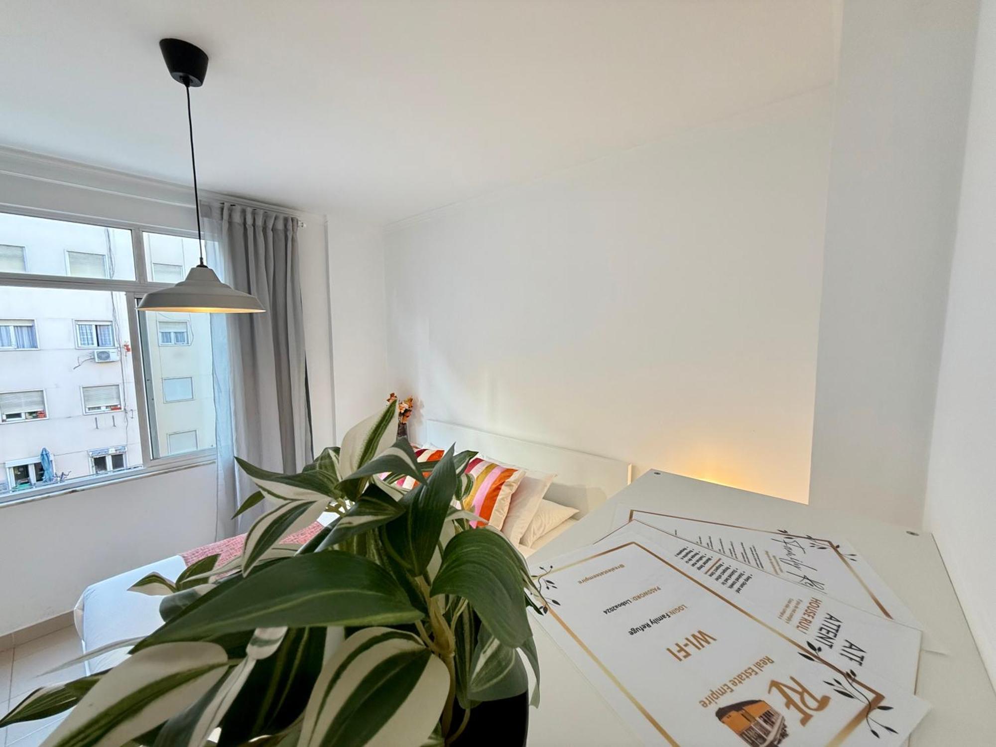 Rooms In Arroios ลิสบอน ภายนอก รูปภาพ
